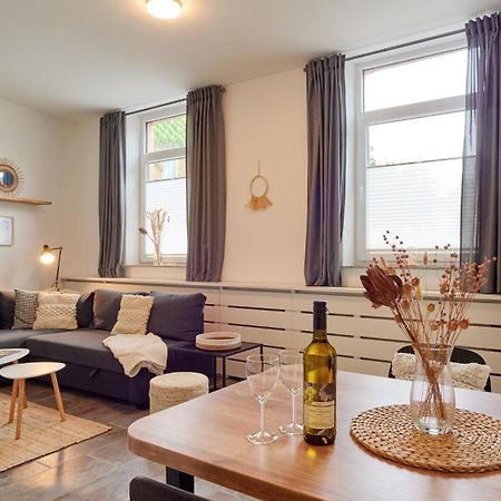 Kleine Moselruhe - Gemuetliche Ferienwohnung Bis 3 Personen - Zentral In Traben-Trarbach Esterno foto