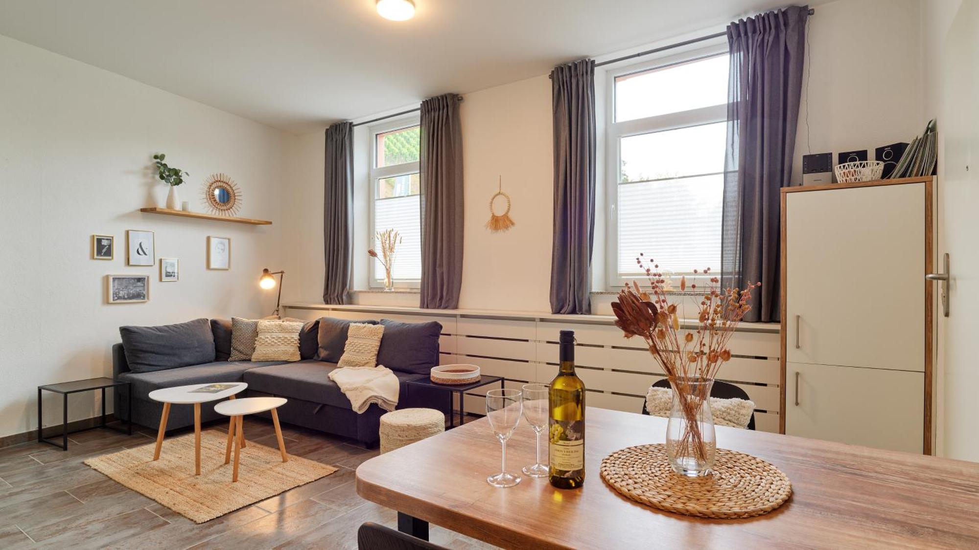 Kleine Moselruhe - Gemuetliche Ferienwohnung Bis 3 Personen - Zentral In Traben-Trarbach Esterno foto